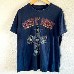 Bravado Guns N' Rose's T-shirt.